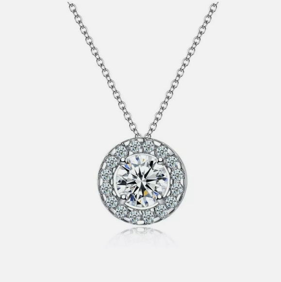 Jewelry - New Gorgeous Silver Necklace Pendant